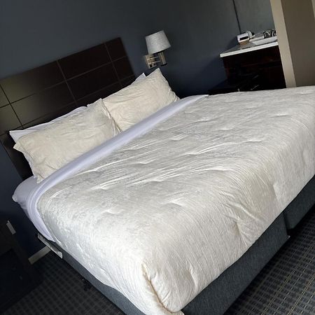 Mainstay Inn Финиксвилл Экстерьер фото